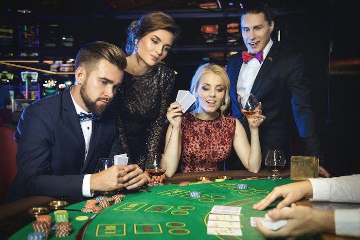 kentucky midday app interface showing Liga 1 football markets and live casino games
